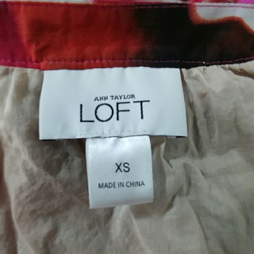 ANN TAYLOR LOFT XS Watercolor Shift Dress - Picture 9 of 9